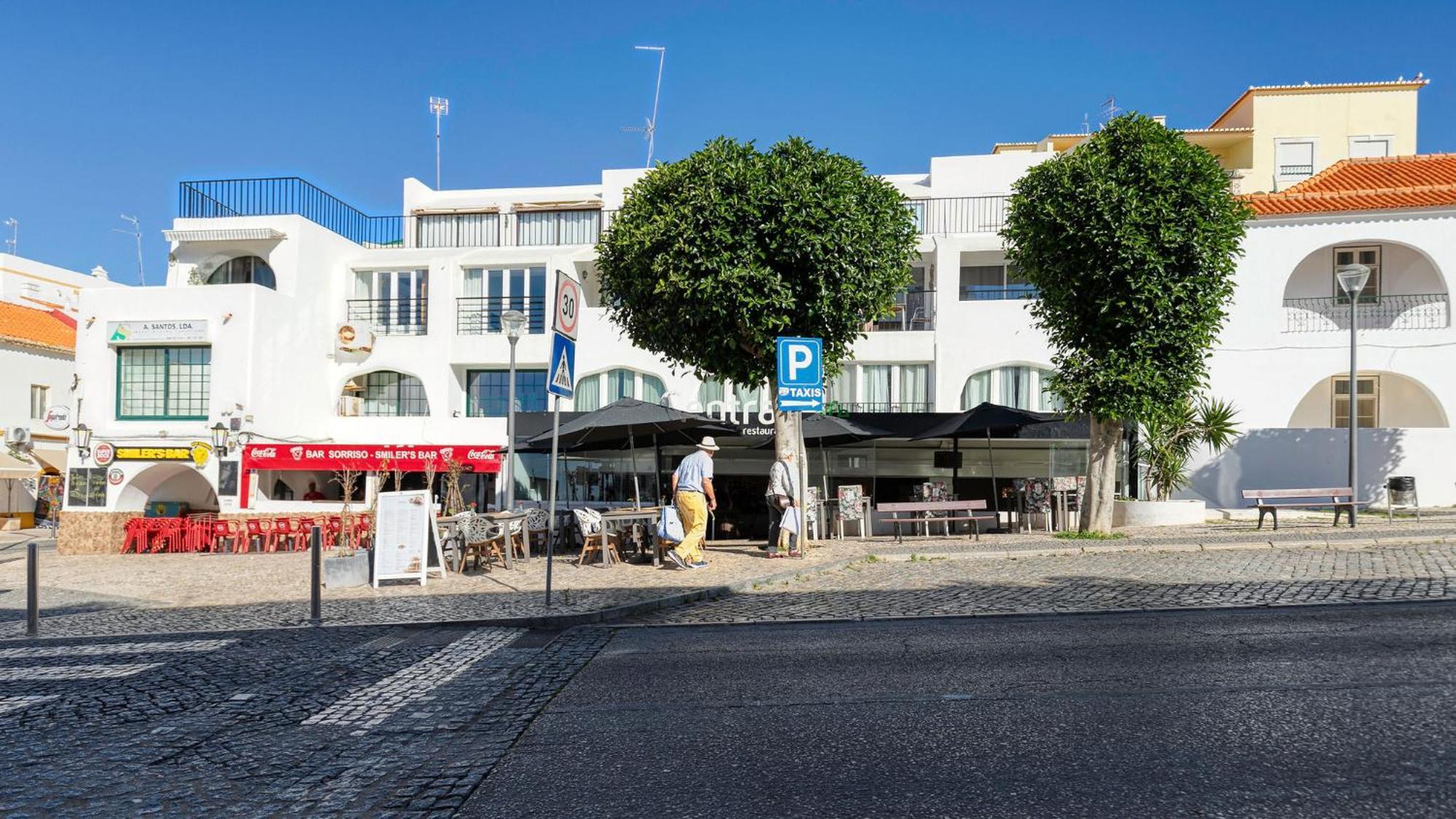 Hotel Carvoeiro Plaza 外观 照片