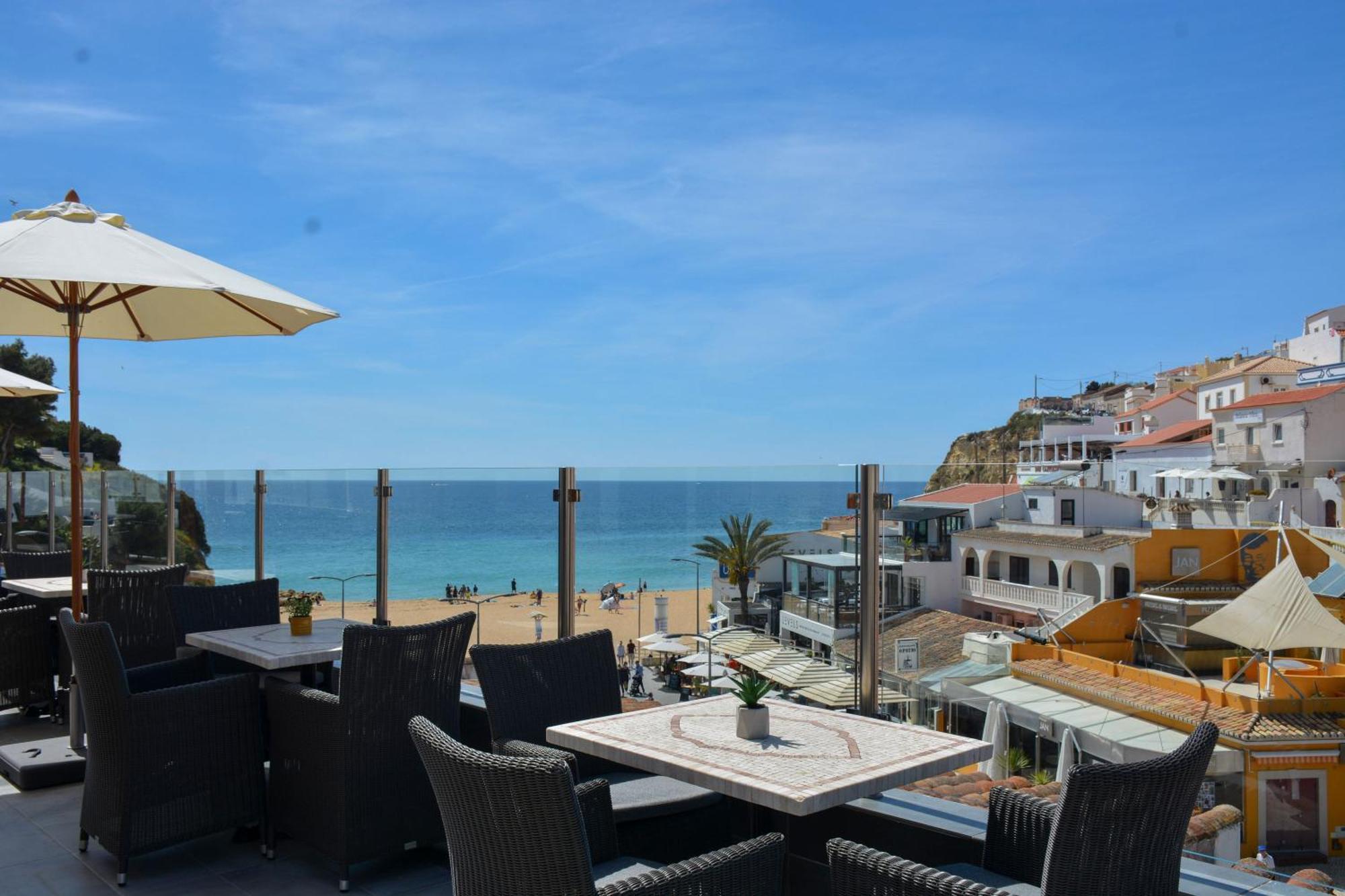 Hotel Carvoeiro Plaza 外观 照片