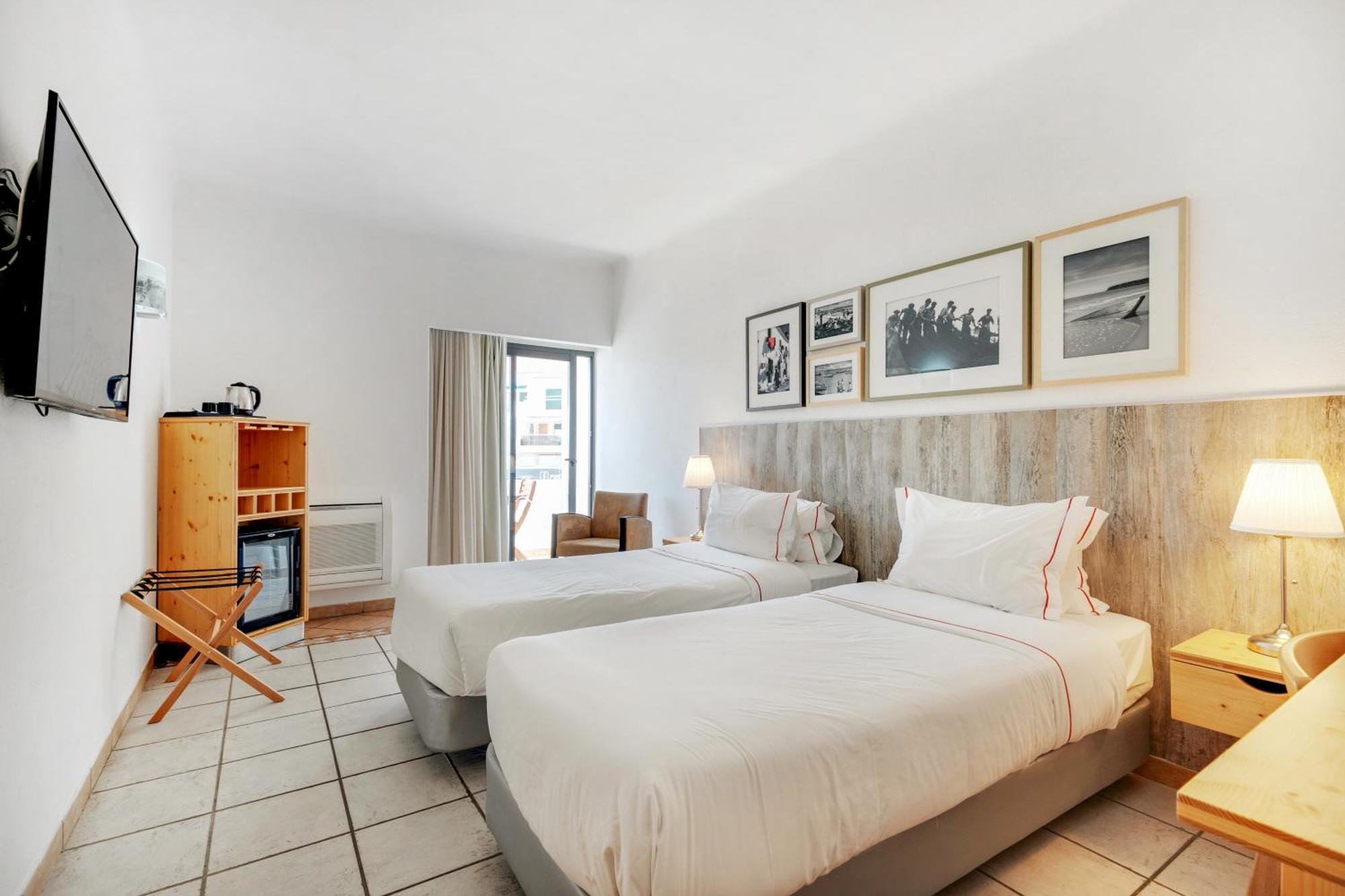 Hotel Carvoeiro Plaza 外观 照片