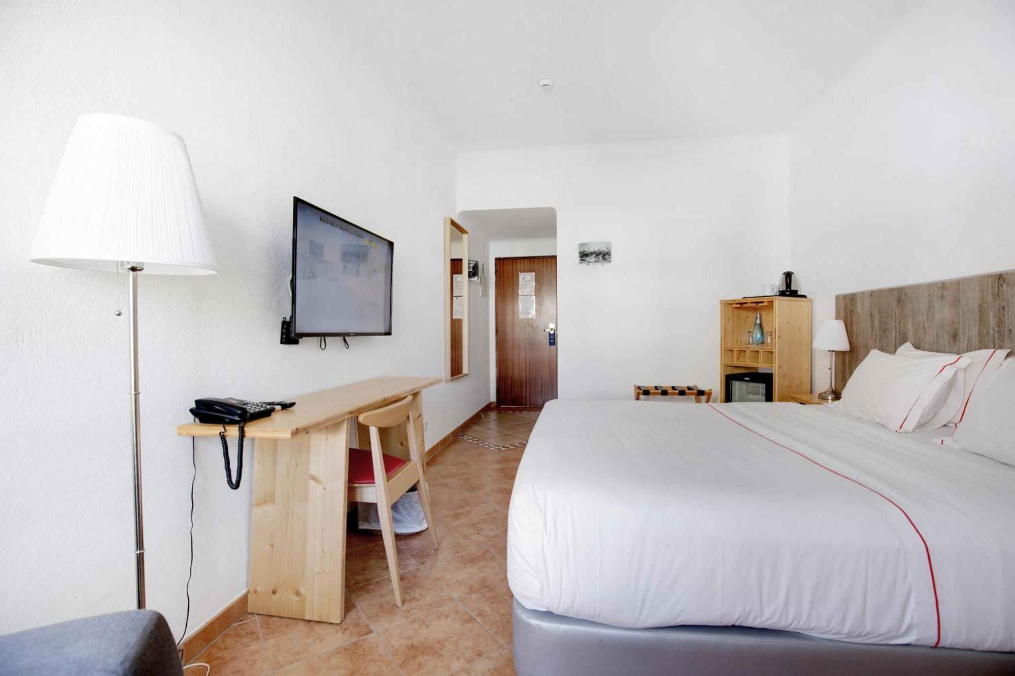 Hotel Carvoeiro Plaza 外观 照片