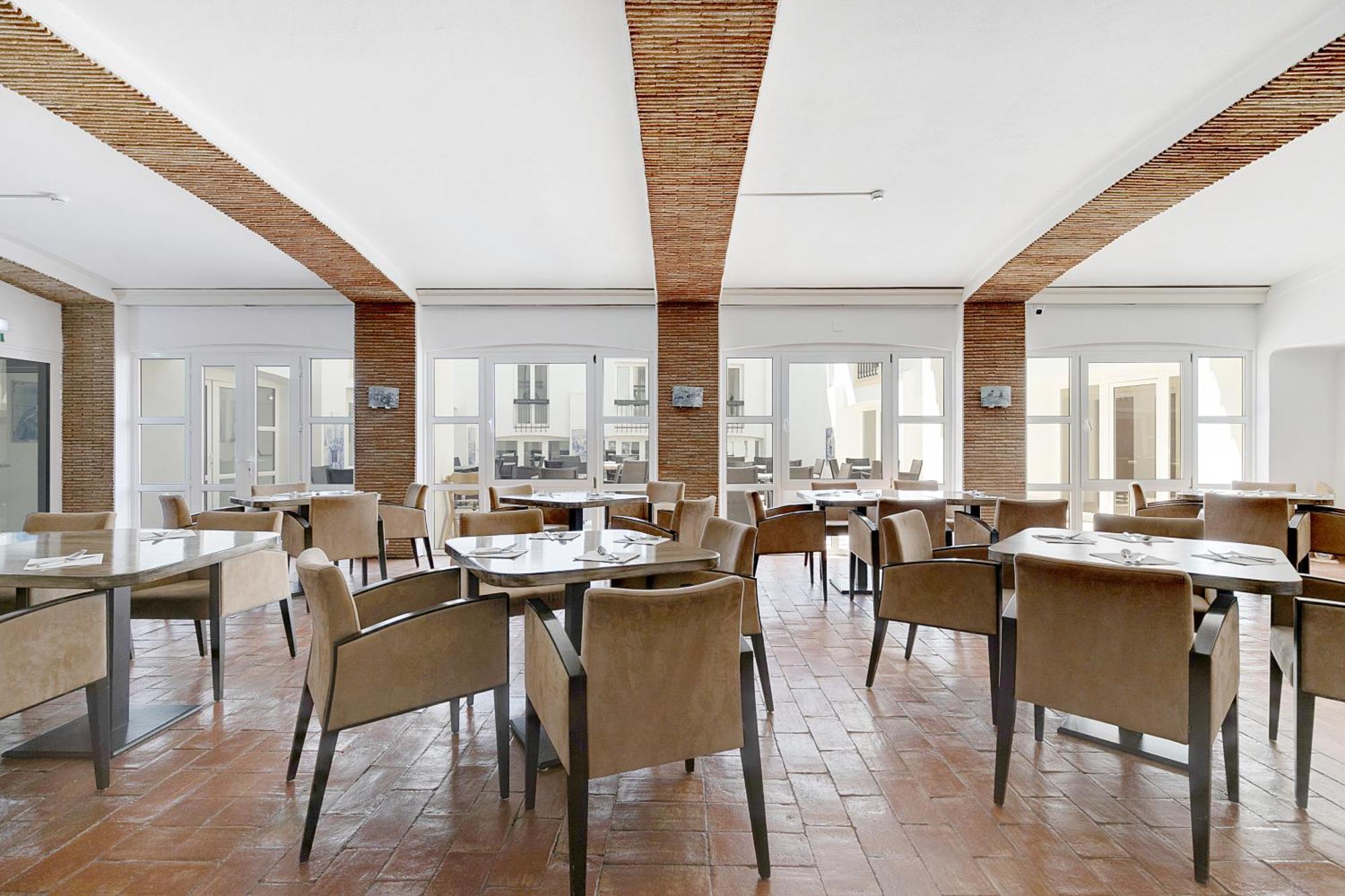 Hotel Carvoeiro Plaza 外观 照片