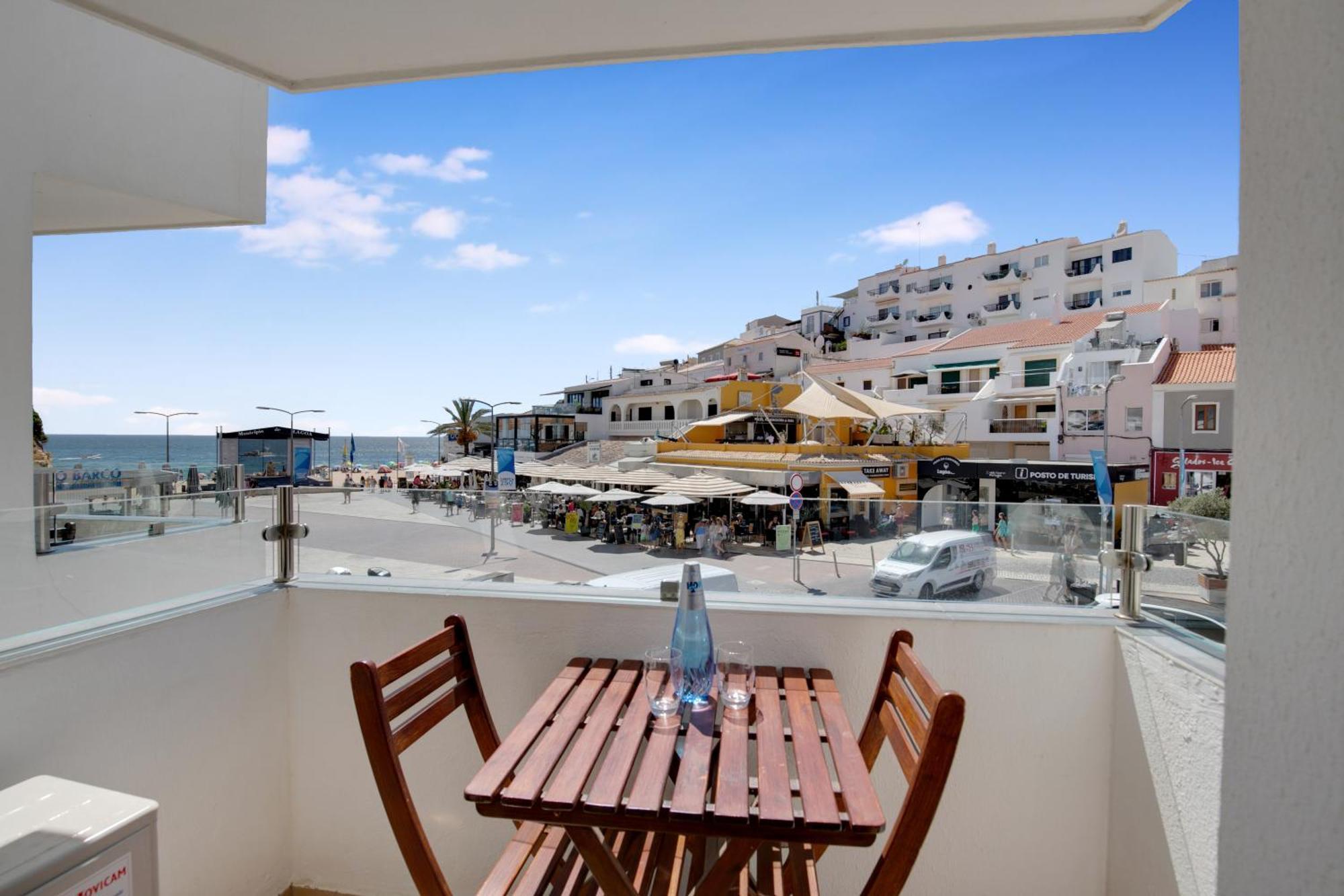 Hotel Carvoeiro Plaza 外观 照片
