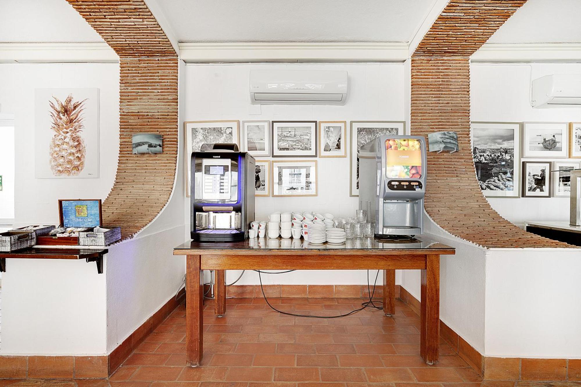 Hotel Carvoeiro Plaza 外观 照片