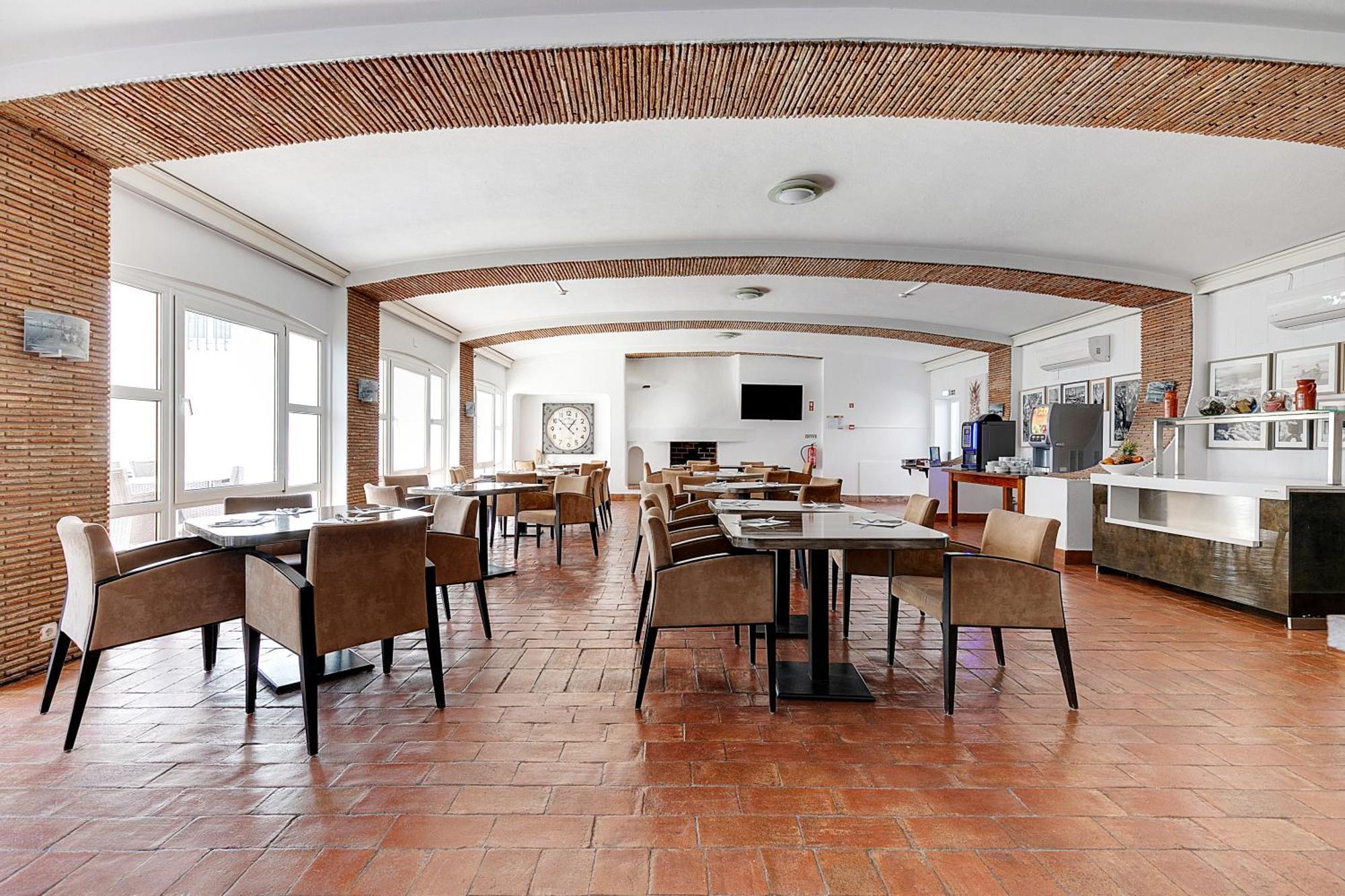 Hotel Carvoeiro Plaza 外观 照片