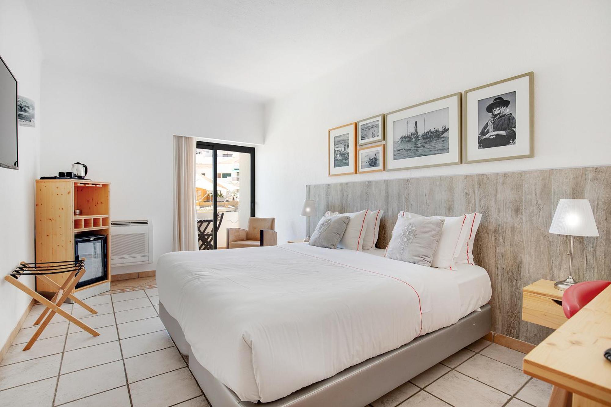Hotel Carvoeiro Plaza 外观 照片